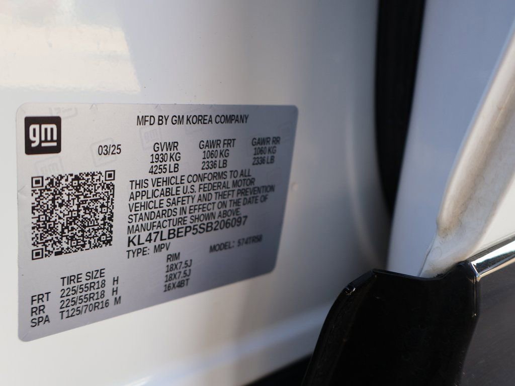 Used 2025 Buick Envista Sport Touring image 48