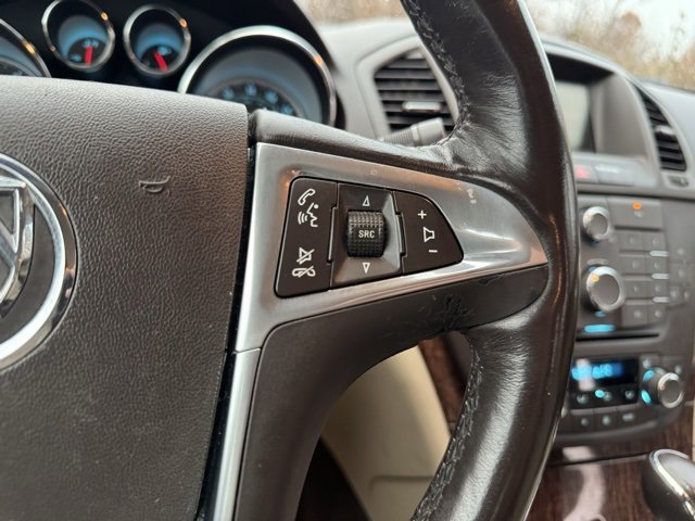 Used 2013 Buick Regal Premium image 26