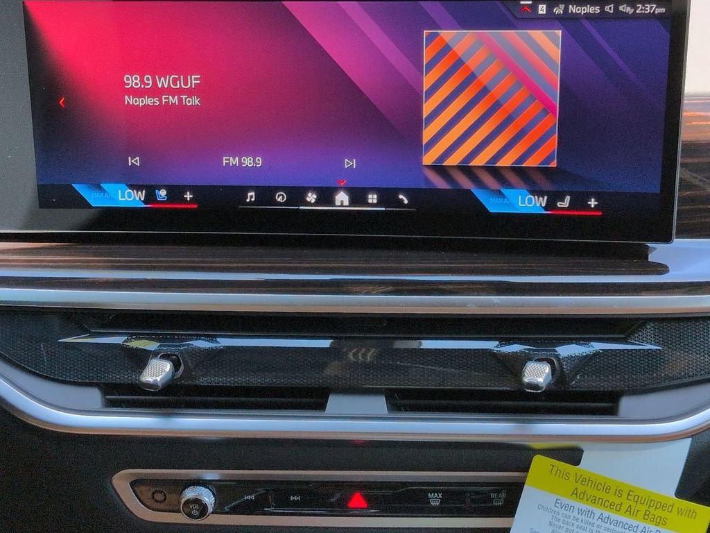 New 2026 BMW X5 xDrive40i w/ M Sport Package AWD/4WD image 18