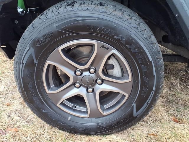 Used 2018 Jeep Wrangler Unlimited Sport S image 9