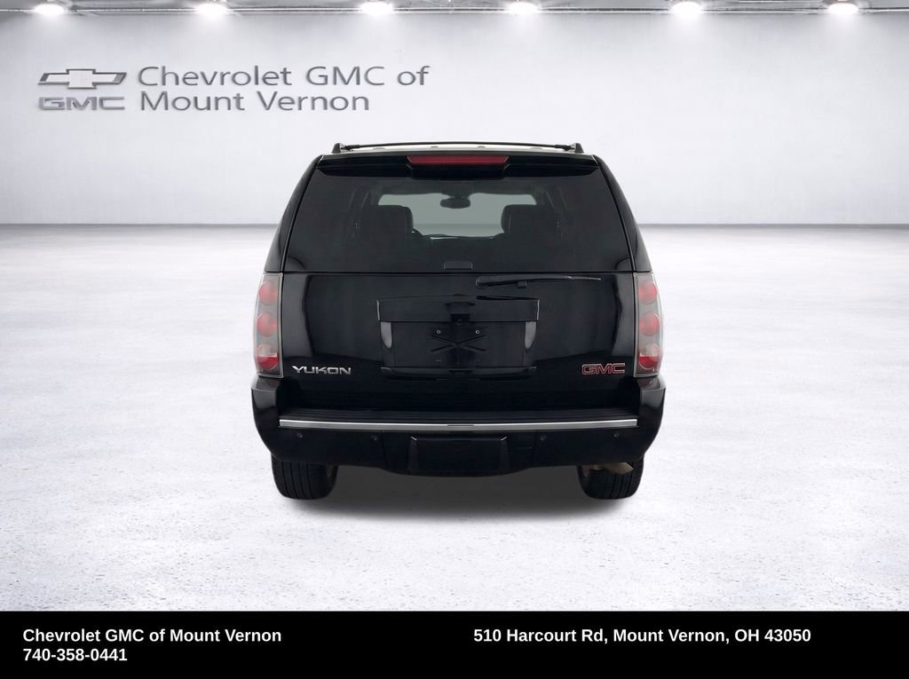 Used 2011 GMC Yukon Denali AWD/4WD image 8