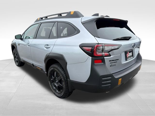 Certified 2025 Subaru Outback Wilderness AWD/4WD image 5
