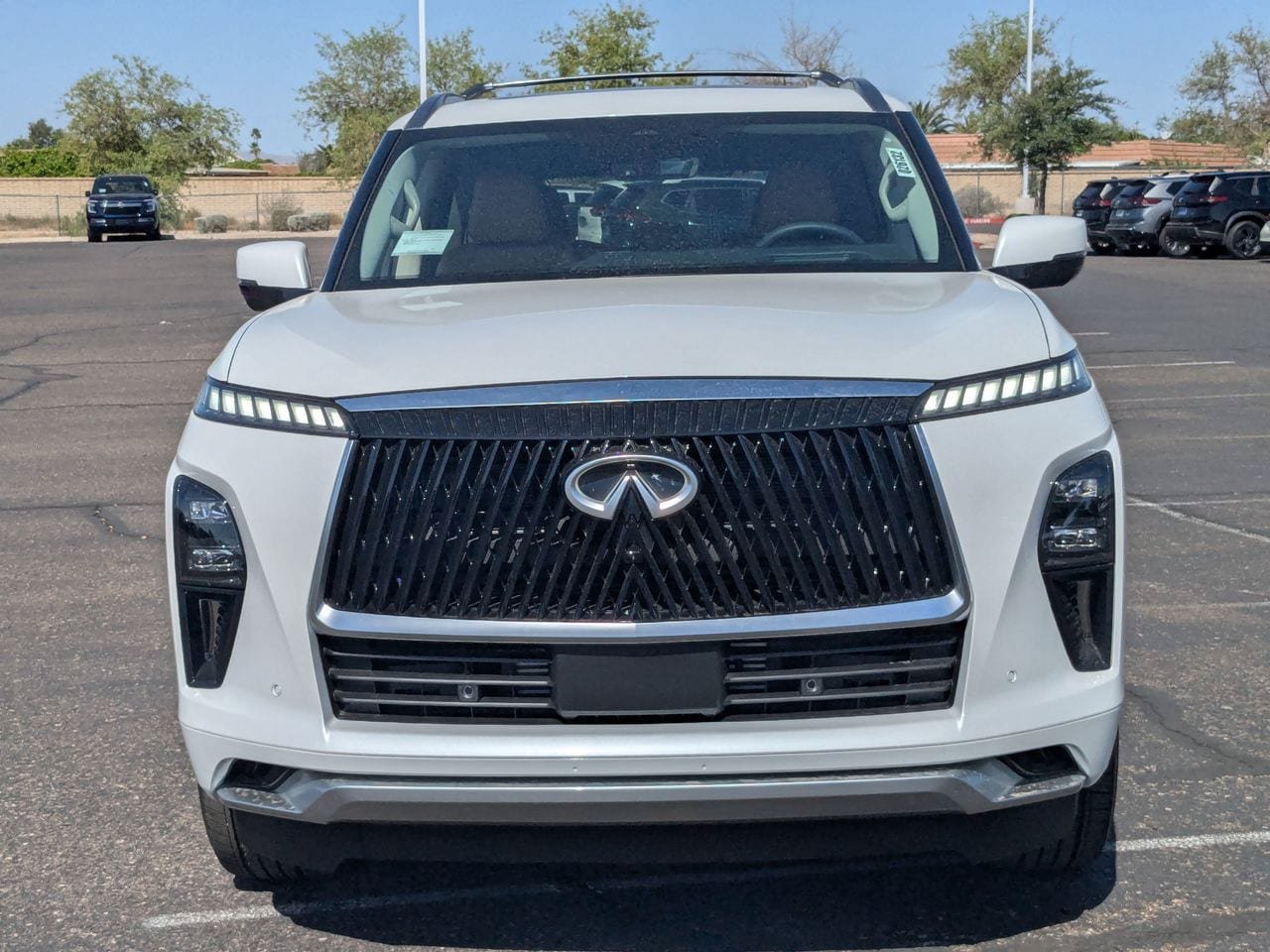 Certified 2026 INFINITI QX80 Luxe RWD image 8
