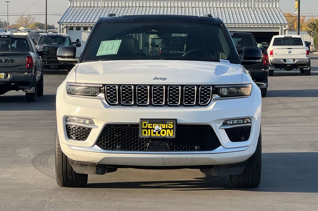 Used 2024 Jeep Grand Cherokee Summit AWD/4WD image 9