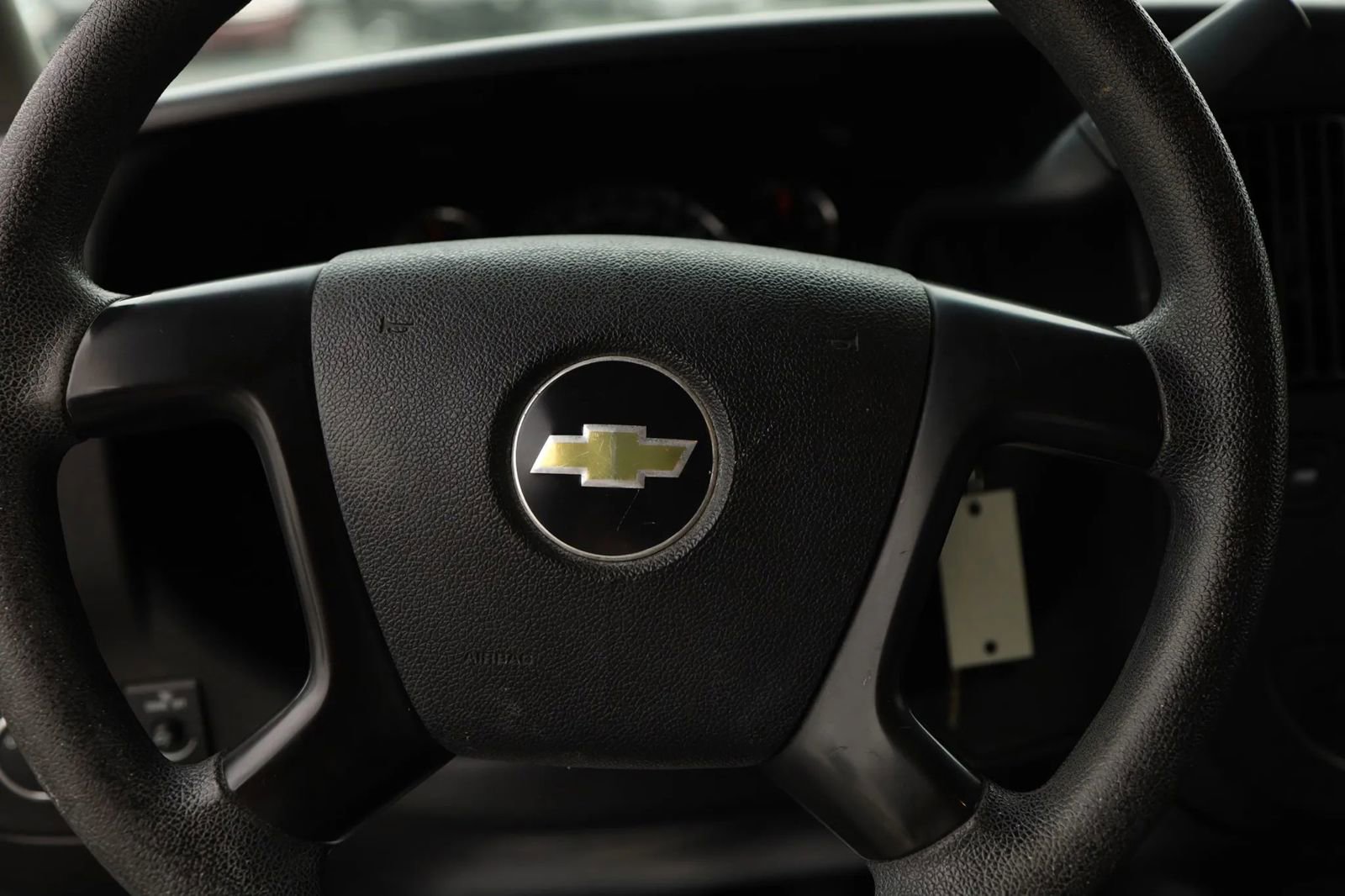 Used 2013 Chevrolet Express 2500 image 23