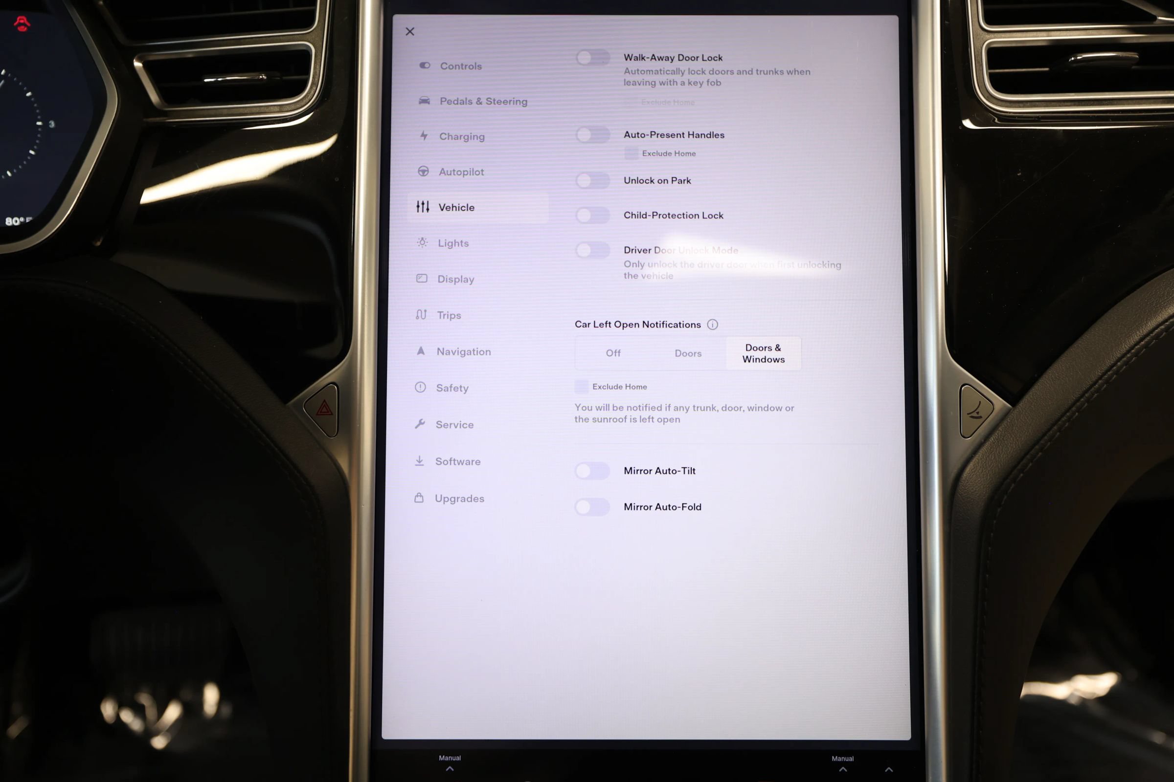Used 2015 Tesla Model S 70D AWD/4WD image 57