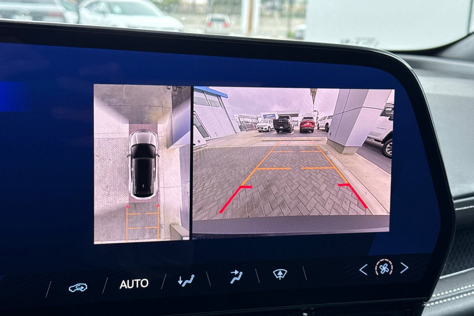 New 2025 Chevrolet Blazer EV LT image 20