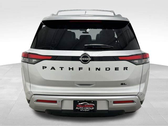Used 2024 Nissan Pathfinder SL w/ Black Appearance Package FWD image 3