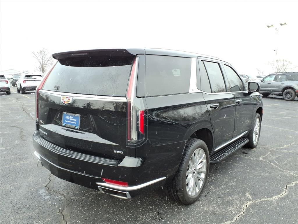 Used 2021 Cadillac Escalade Premium Luxury image 7