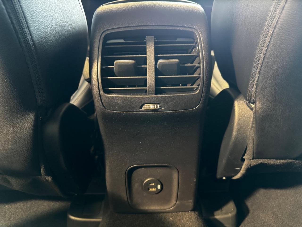 Used 2021 Ford Escape SEL image 14