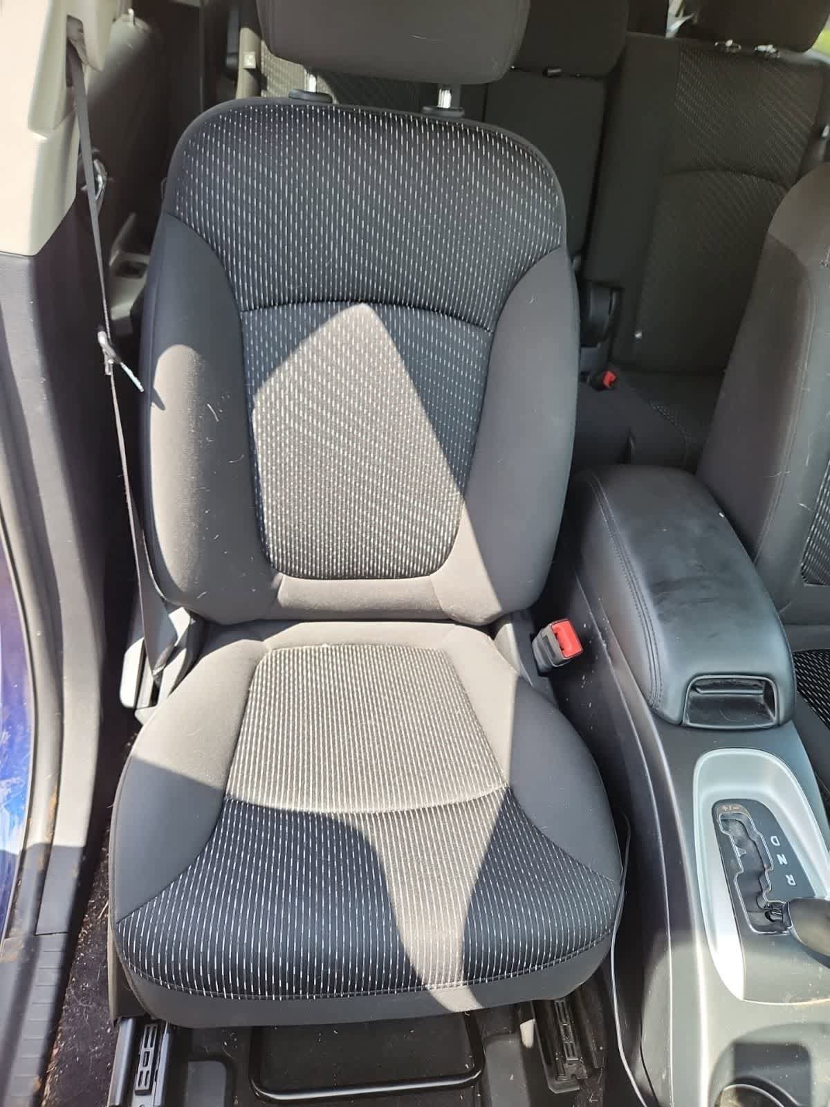 Used 2018 Dodge Journey SE FWD image 18