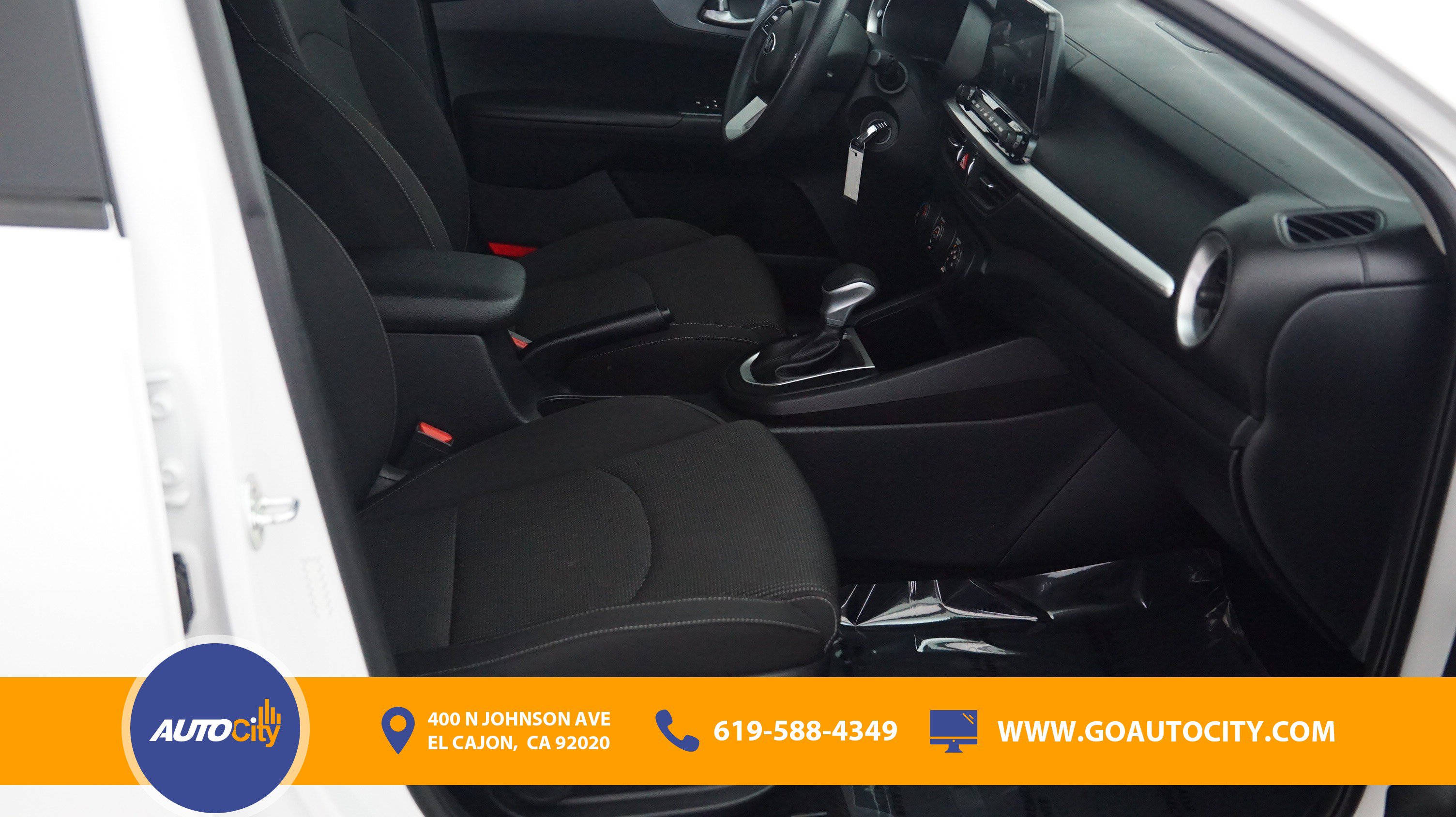 Used 2020 Kia Forte LXS FWD image 8