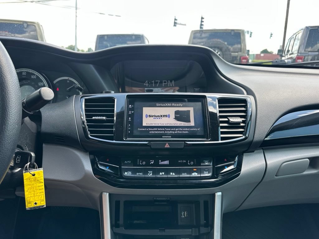 Used 2017 Honda Accord LX image 26