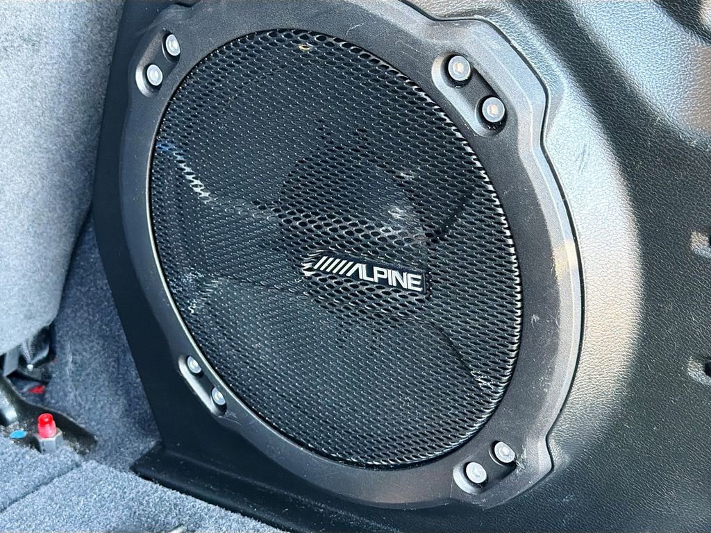 Used 2018 Jeep Wrangler Unlimited Rubicon AWD/4WD image 32