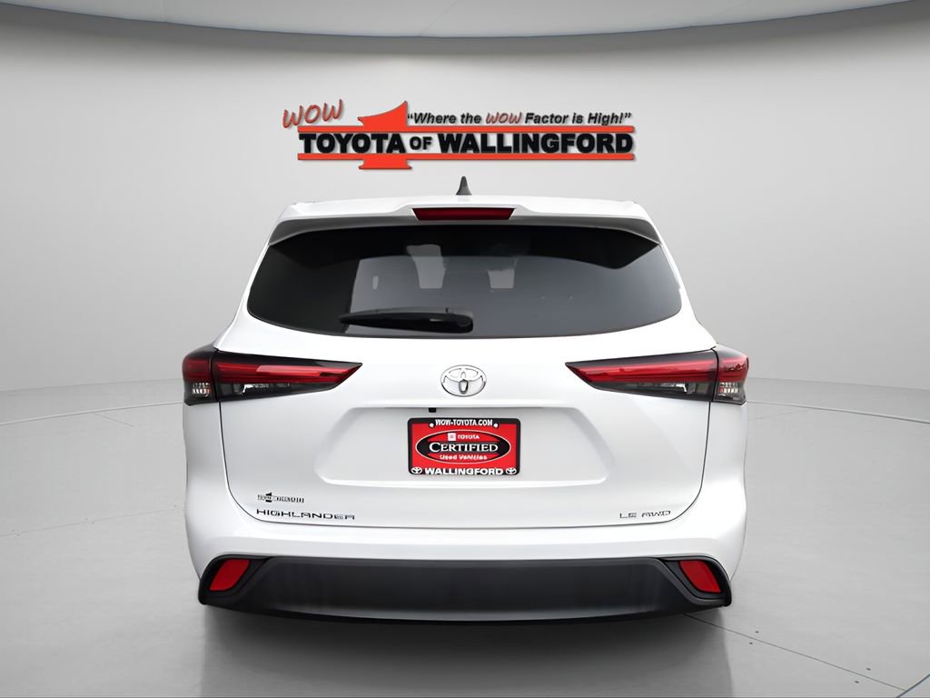 Used 2023 Toyota Highlander LE AWD/4WD image 10