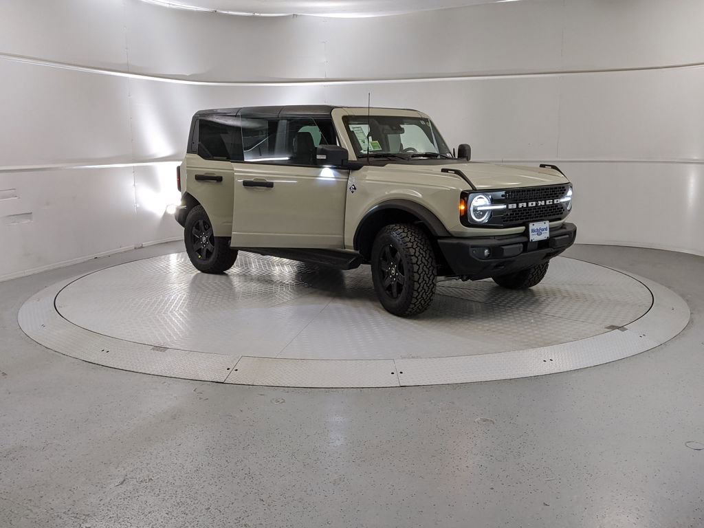 New 2025 Ford Bronco Outer Banks image 7