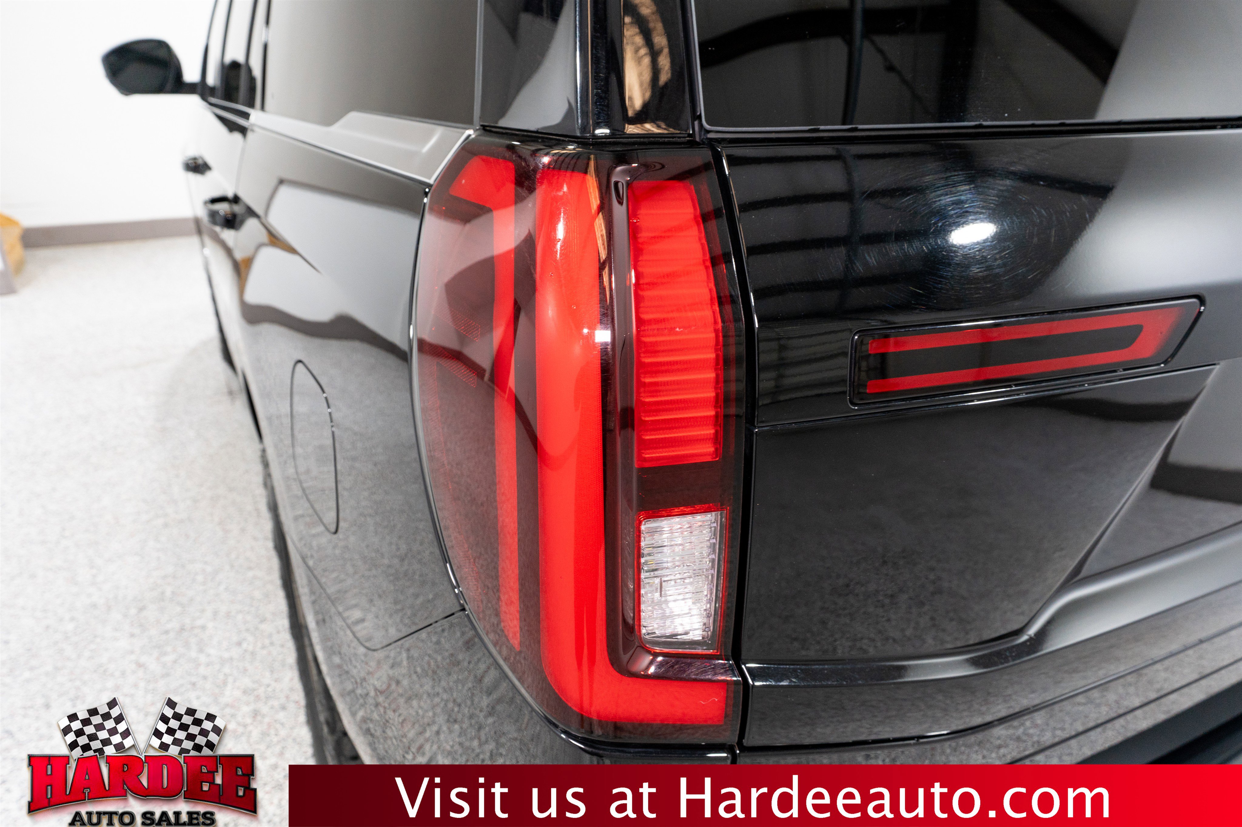 Used 2025 Ford Expedition King Ranch AWD/4WD image 9