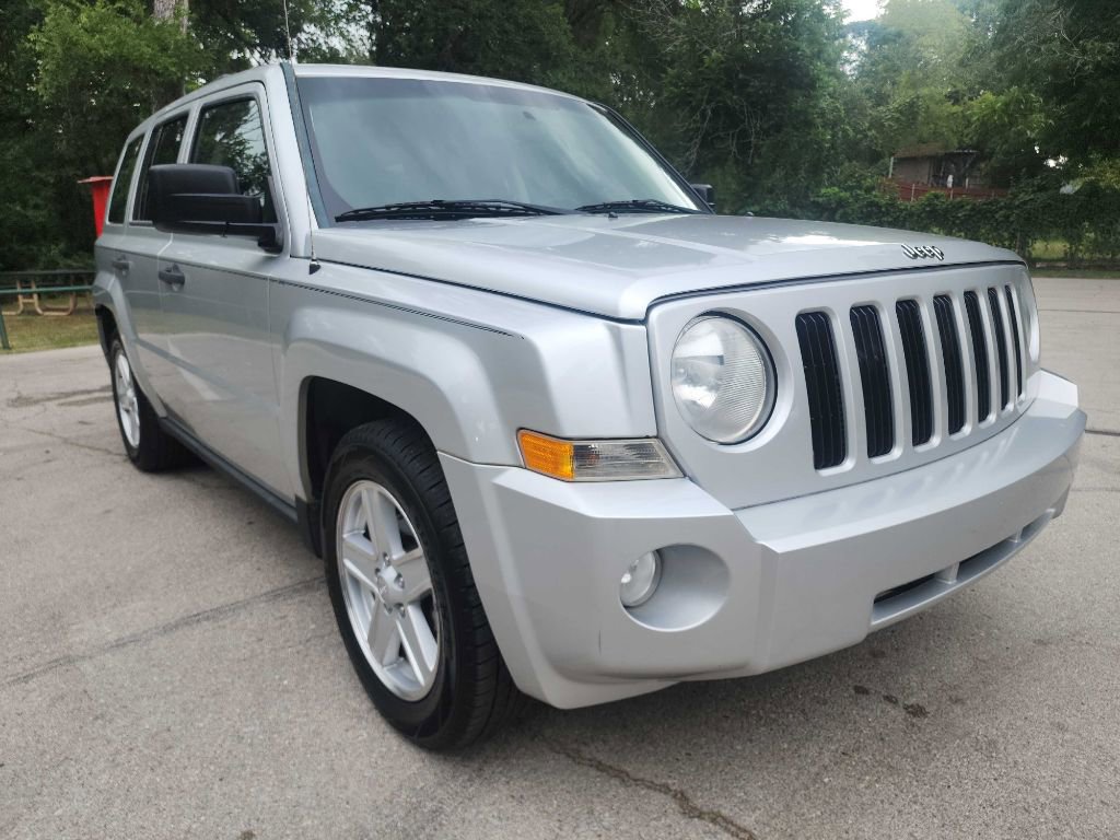 Used 2010 Jeep Patriot Sport w/ Tire & Wheel Group image 1