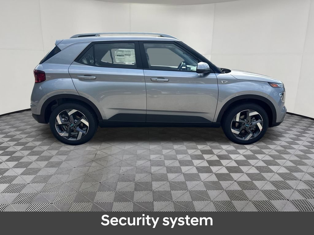 New 2026 Hyundai Venue SEL FWD image 4