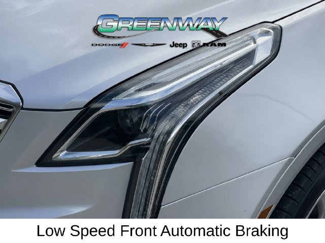 Used 2017 Cadillac XT5 Premium Luxury FWD image 7
