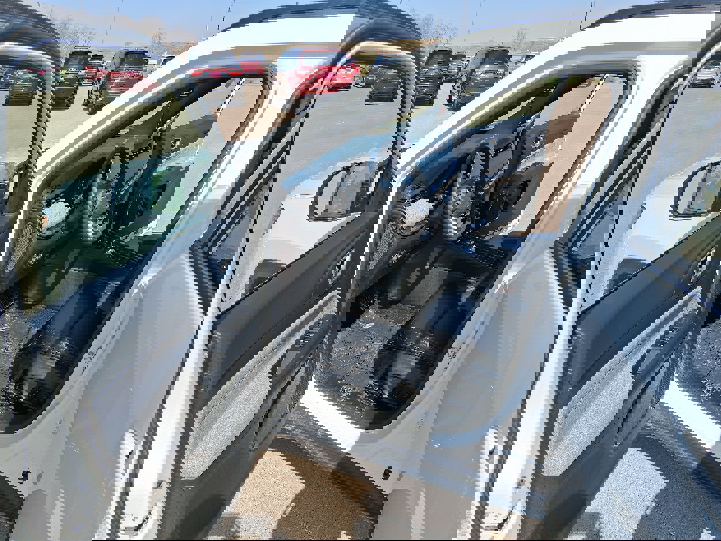 Used 2024 Jeep Compass Latitude image 12