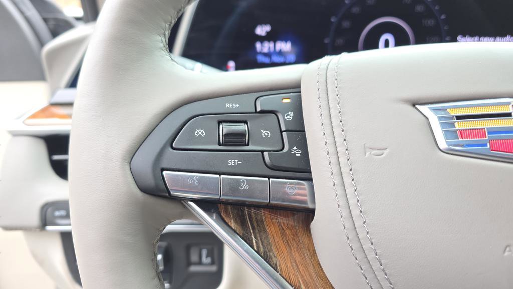 Certified 2024 Cadillac Escalade Sport Platinum w/ Heavy-Duty Trailer Package image 33