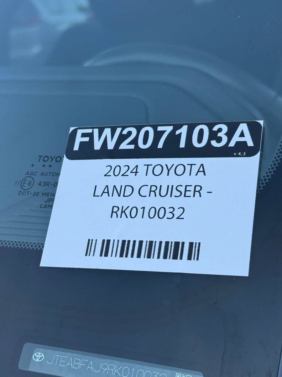 Used 2024 Toyota Land Cruiser AWD/4WD image 28