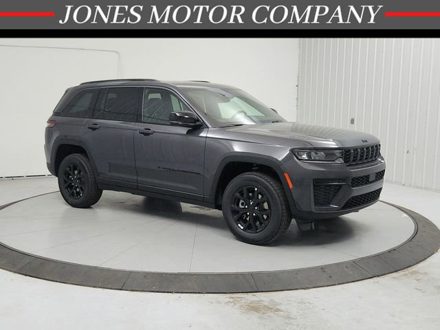 New 2026 Jeep Grand Cherokee Altitude