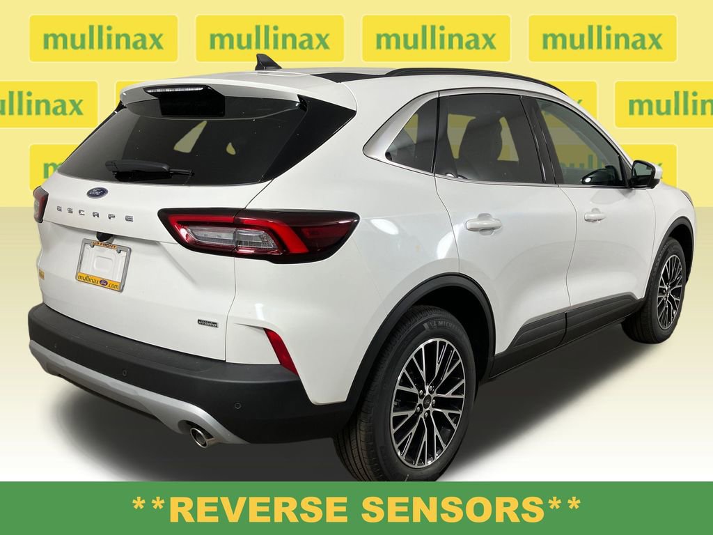 New 2026 Ford Escape Base w/ PHEV Premium Package image 4