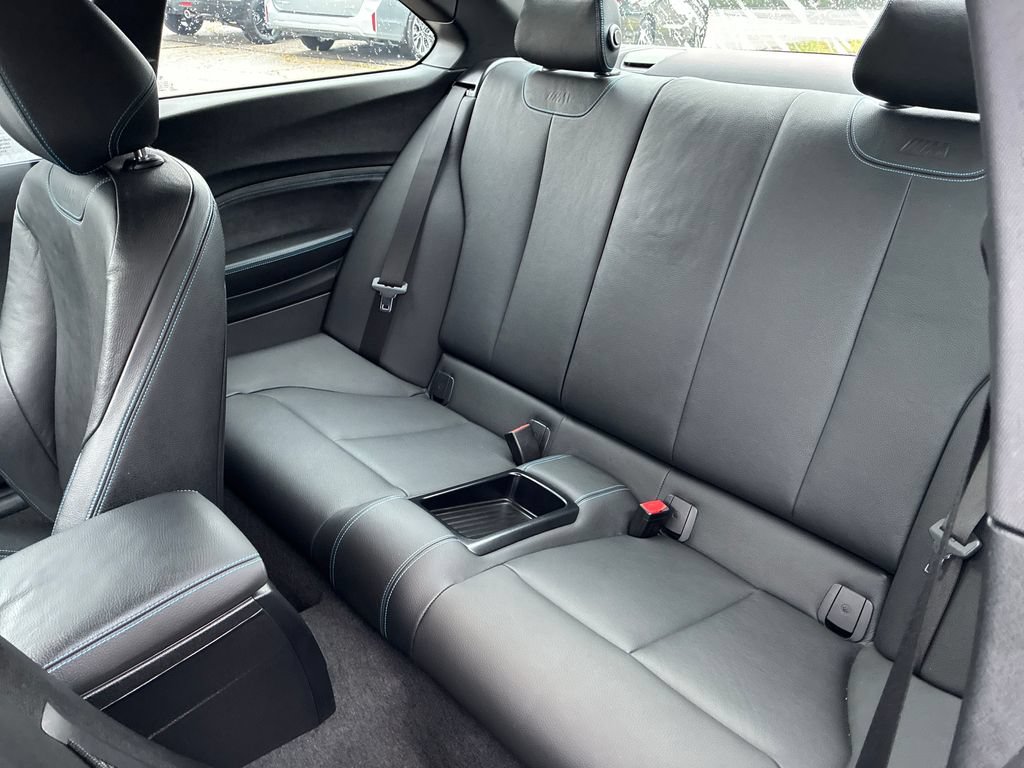 Used 2017 BMW M2 RWD image 19