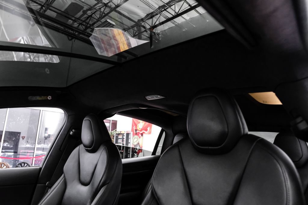 Used 2022 Tesla Model X AWD/4WD image 5
