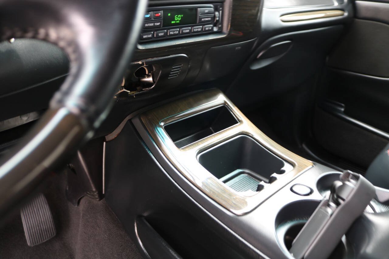 Used 2002 Lincoln Blackwood RWD image 76