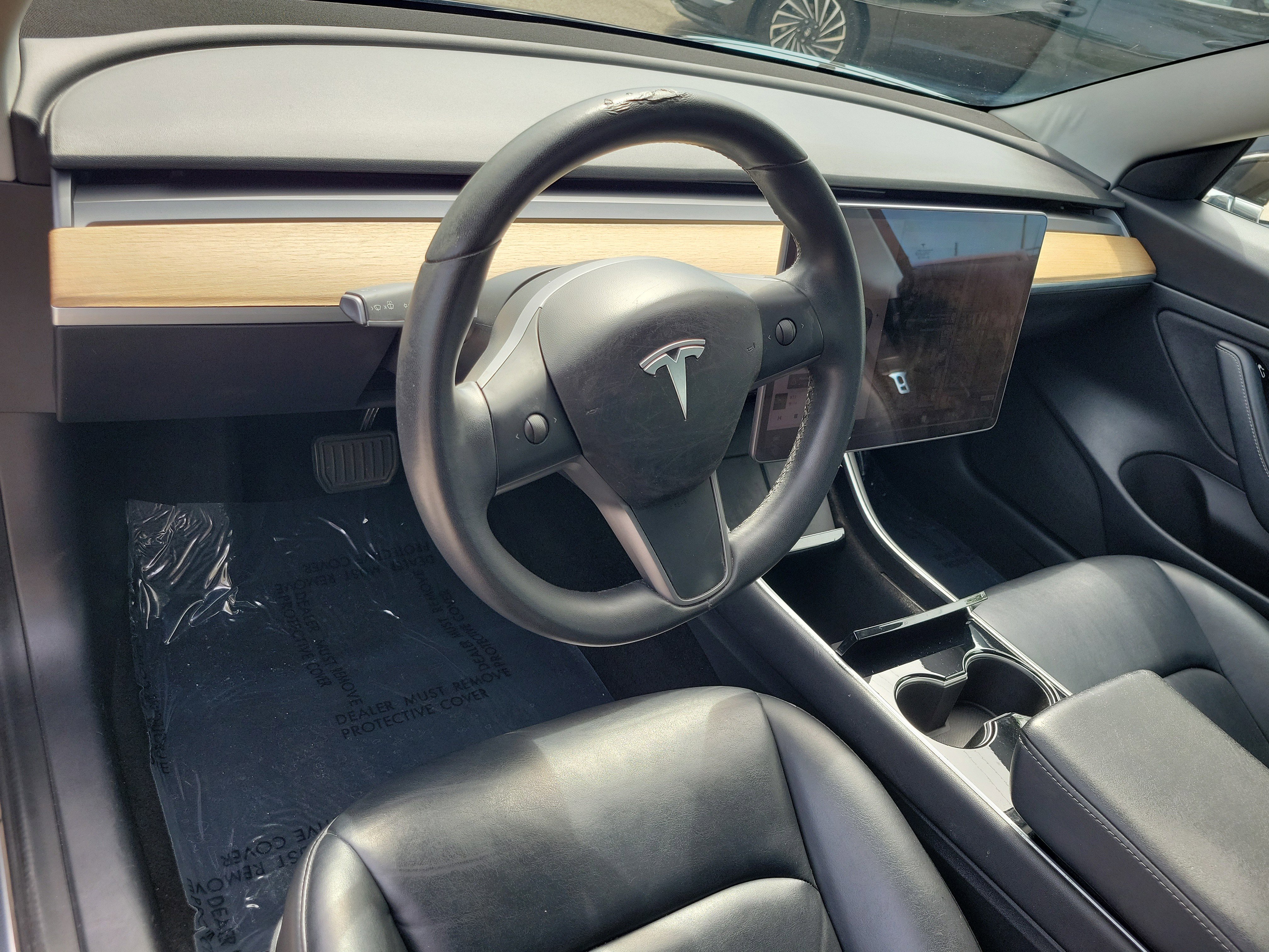 Used 2020 Tesla Model 3 Standard Range Plus RWD image 12