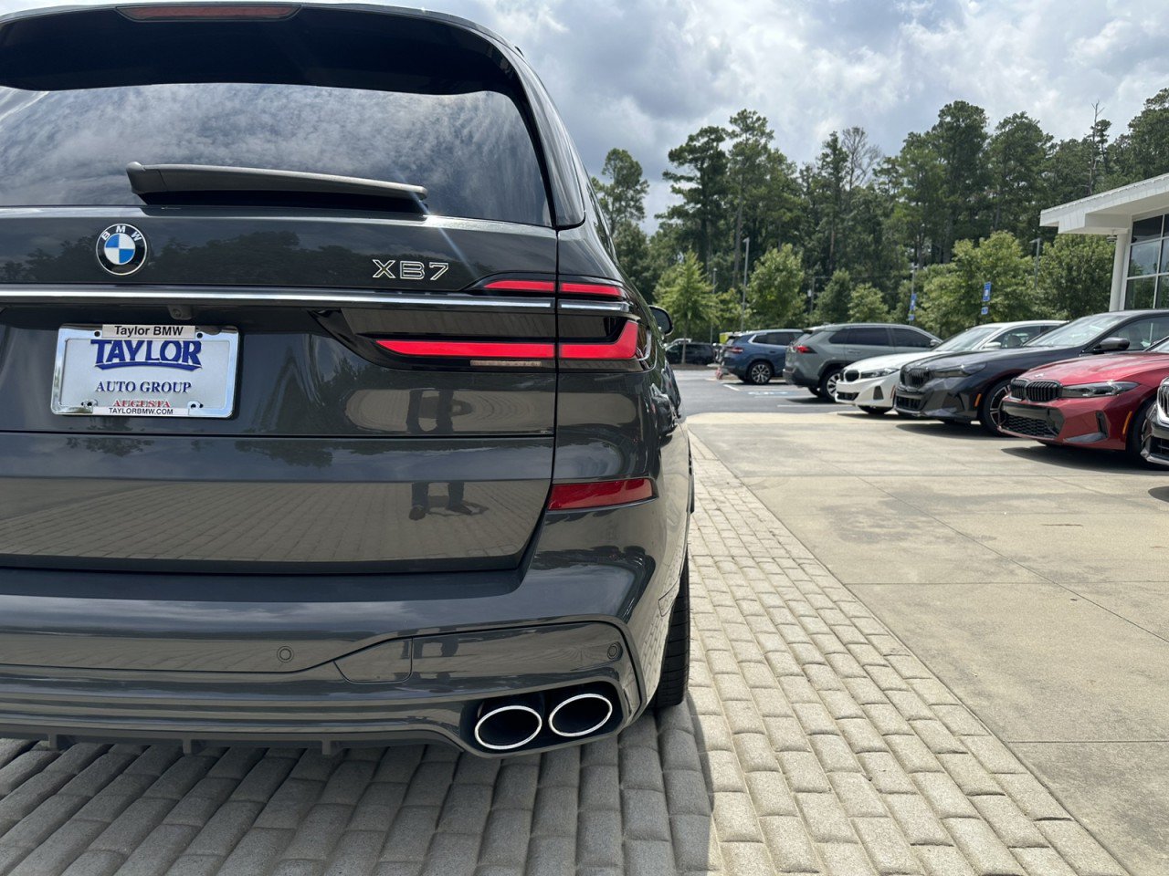 Used 2024 BMW ALPINA XB7 AWD/4WD image 20