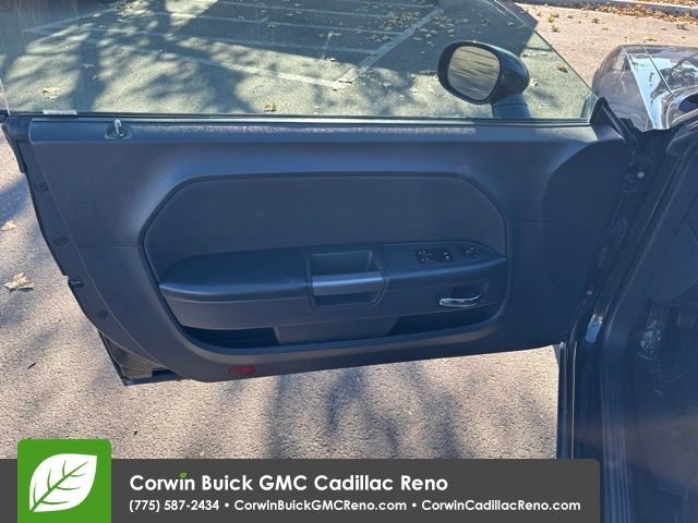 Used 2014 Dodge Challenger R/T image 10