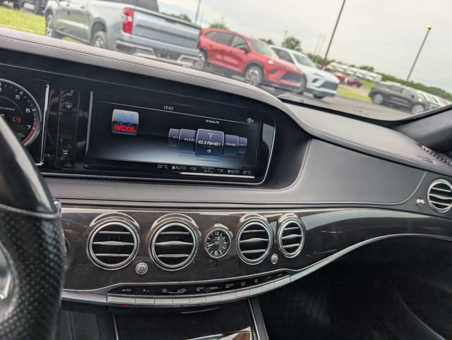 Used 2017 Mercedes-Benz S 63 AMG 4MATIC Sedan image 19