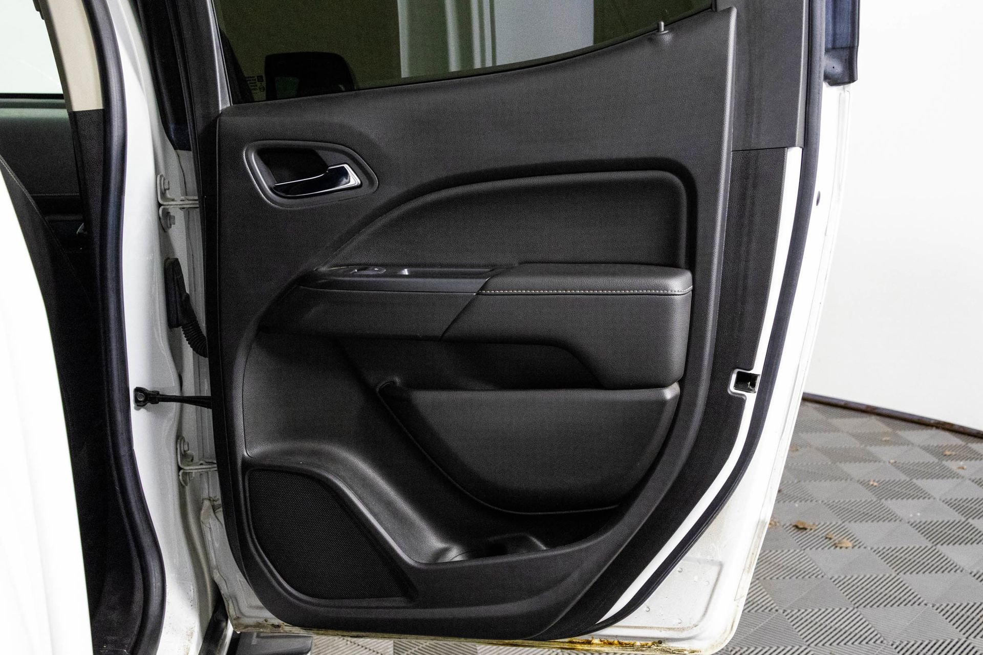 Used 2018 GMC Canyon Denali image 36