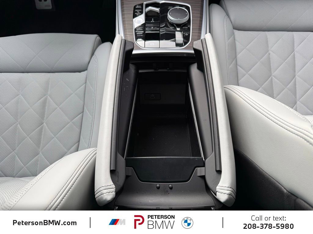 Used 2024 BMW X5 xDrive50e w/ Premium Package image 23