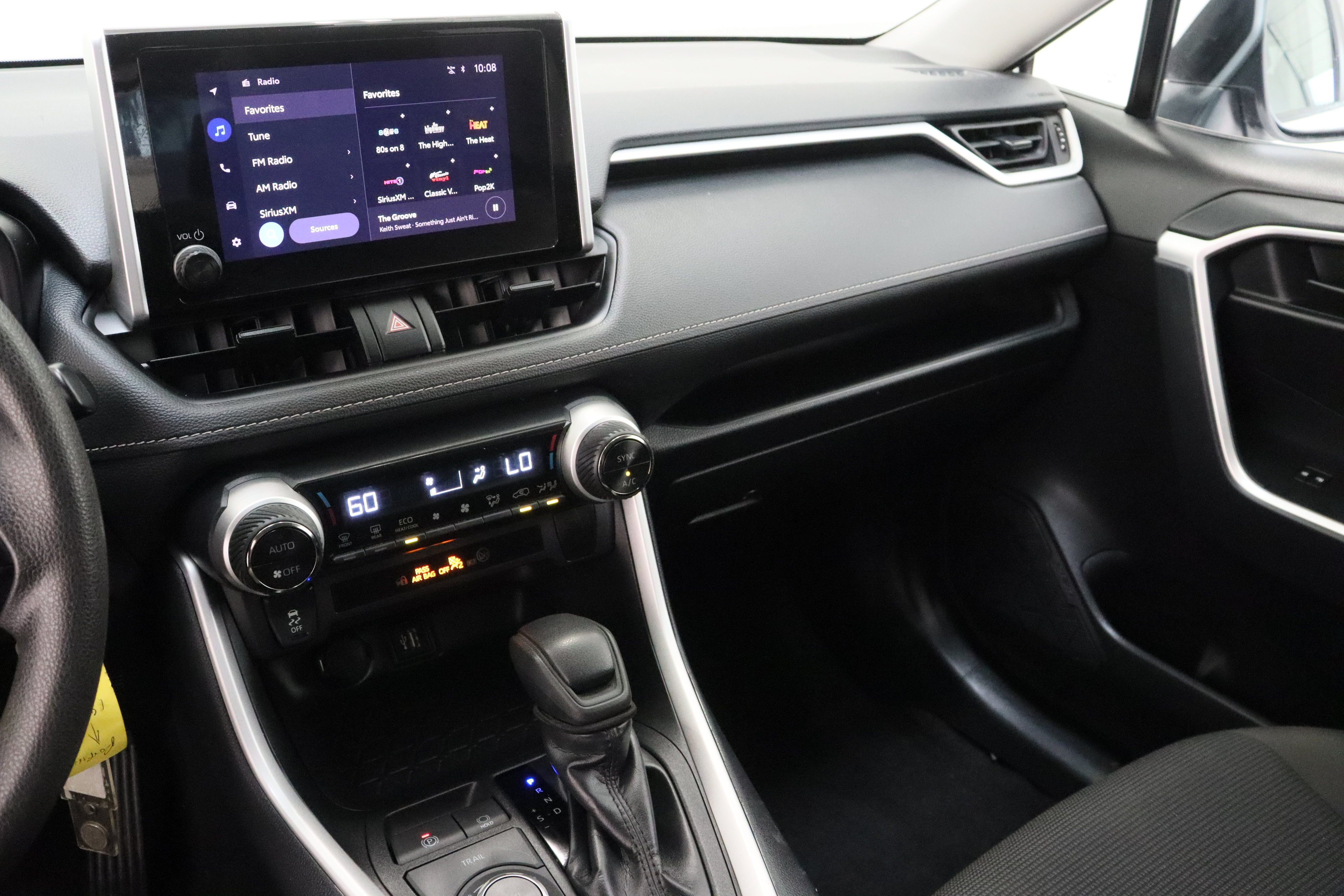 Certified 2025 Toyota RAV4 LE AWD/4WD image 15