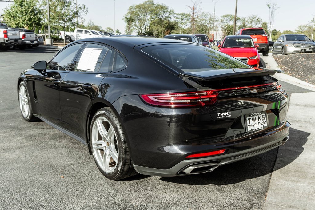 Used 2018 Porsche Panamera 4 image 34