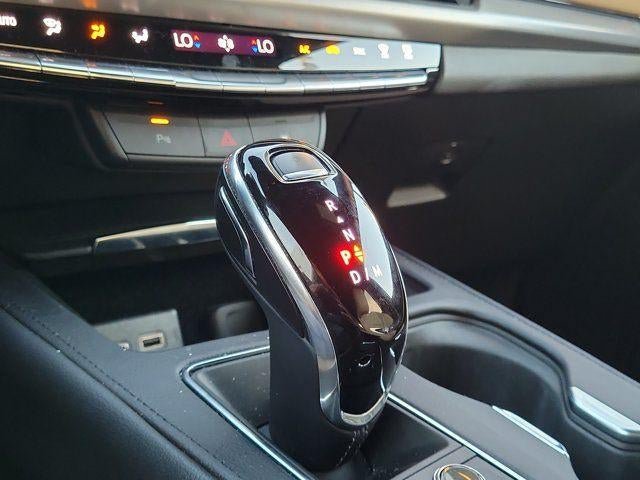 Certified 2024 Cadillac XT4 Luxury FWD image 26