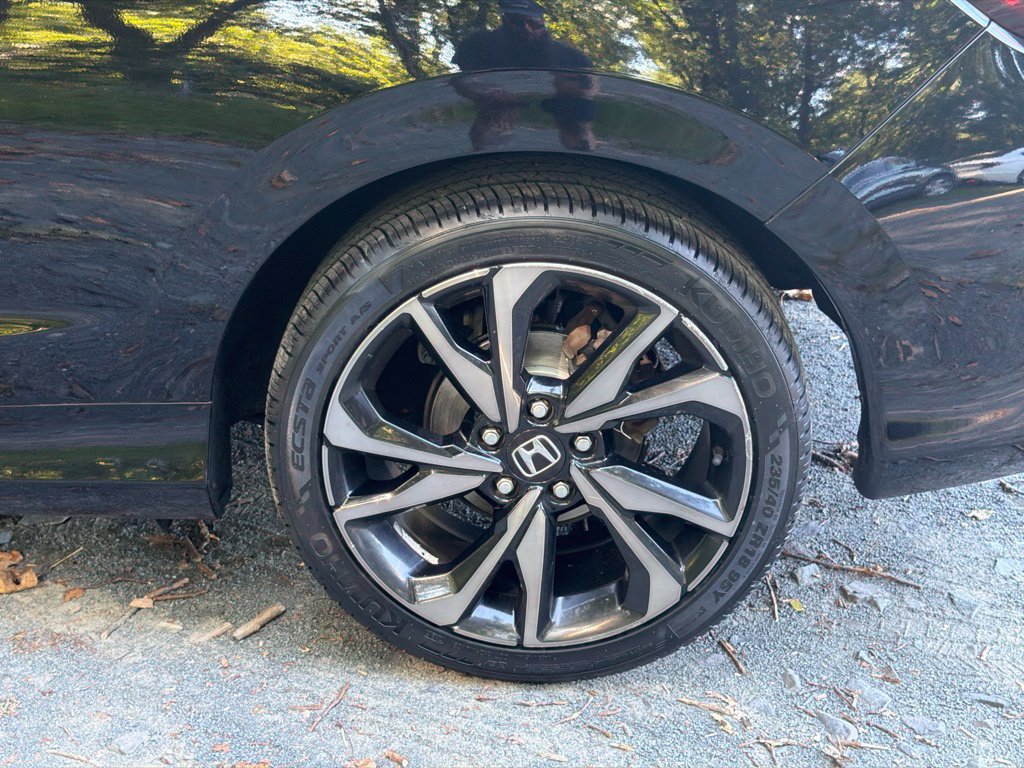Used 2019 Honda Civic Sport image 6