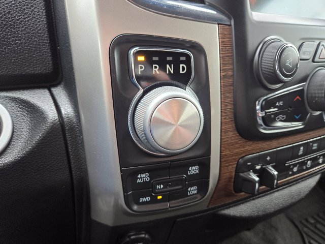 Used 2016 RAM 1500 Laramie w/ Convenience Group AWD/4WD image 17