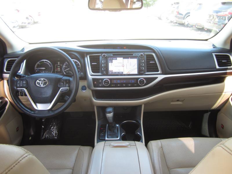 Used 2016 Toyota Highlander Limited Platinum image 60
