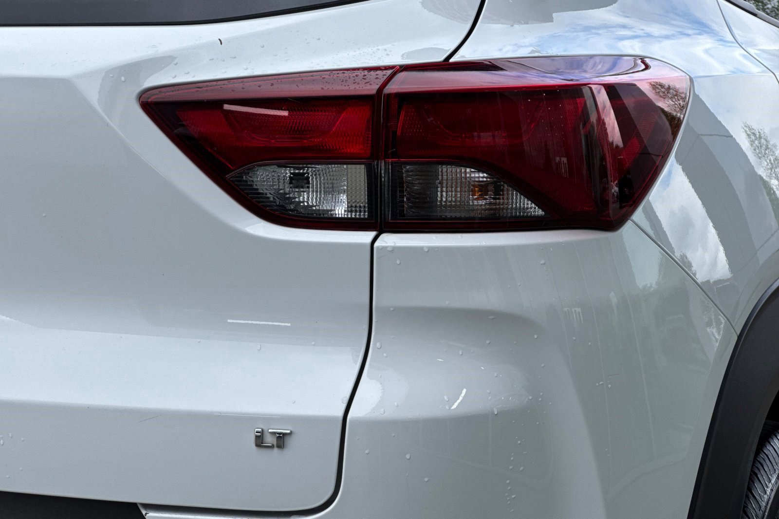 Used 2025 Chevrolet TrailBlazer LT image 11