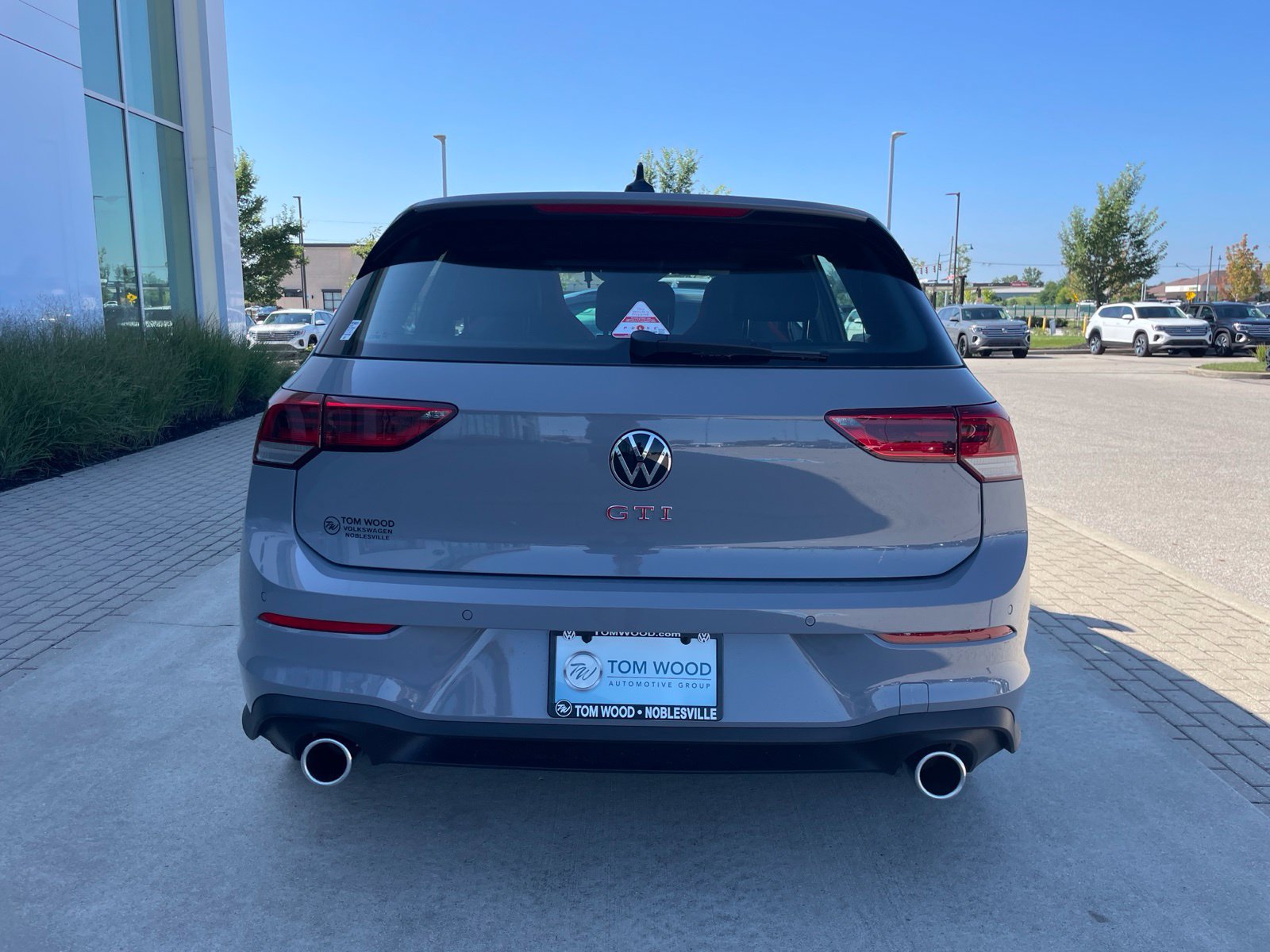 New 2026 Volkswagen GTI SE FWD image 10