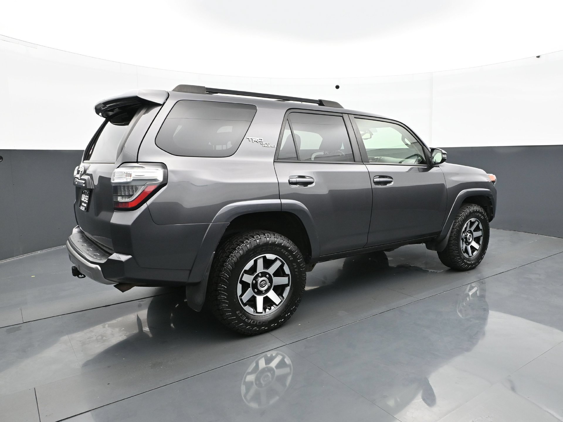 Used 2019 Toyota 4Runner TRD Off-Road Premium AWD/4WD image 7