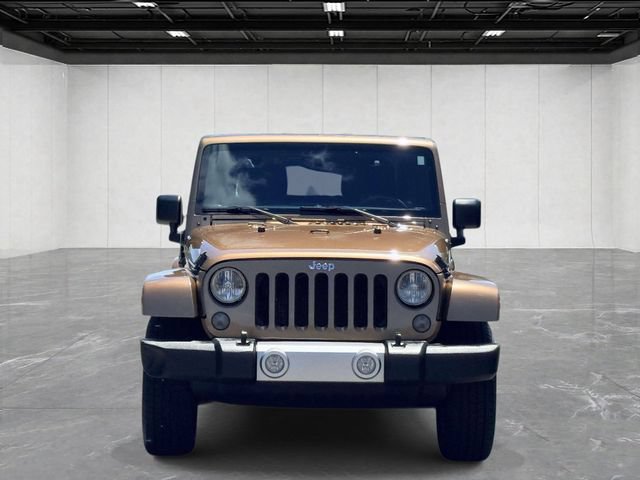Used 2015 Jeep Wrangler Sahara w/ Connectivity Group AWD/4WD image 2