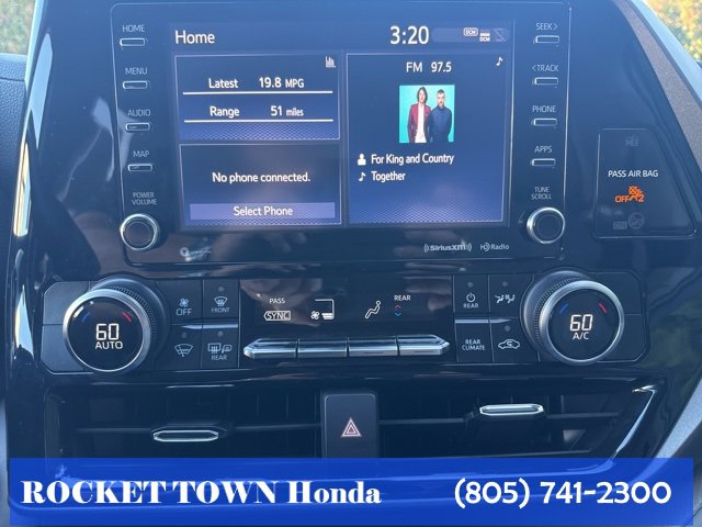 Used 2022 Toyota Highlander LE image 31