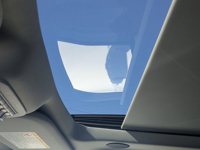 New 2026 Ford F350 Lariat w/ Black Appearance Package image 18